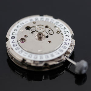 Modifier la fonction GMT Dual Time Quatre pointeurs du mouvement Miyota 8215 Calendrier 26mm Fabricant de mouvement de montre automatique personnalisé - Product Image 3