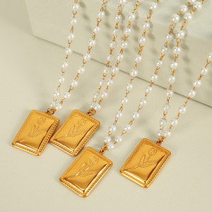 Tulip Flower Necklace Imitation Pearl Clavicle Chain 18K Gold Plated <b>Titanium</b> Steel Women's Jewelry Gift - Product Image 1