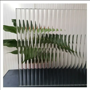 <span class=keywords><strong>Verre</strong></span> texturé cannelé ultra-clair personnalisé de 3 à 19mm <span class=keywords><strong>Verre</strong></span> trempé décoratif pour portes et fenêtres <span class=keywords><strong>Verre</strong></span> architectural - Product Image 3