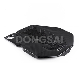 定制中心部件 OEM 风格发动机盖适用于 BMW M5 G90 G99 2025+ 预浸渍碳纤维高压釜金属模具替换件 - Product Image 1