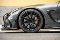 Kit carrosserie en fibre de carbone sèche pour Mercedes-Benz GT63S C192, style Babos, haute qualité, comprenant lèvre avant, jupes latérales, diffuseur et spoiler.