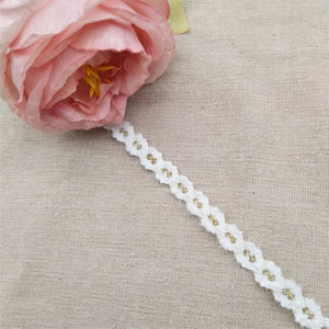 Accesorio decorativo de algodón cofre blanco de encaje francés de alta calidad para prendas y bolsos Técnicas de impresión impresionantes - Product Image 4