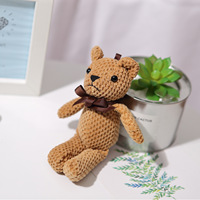 Ours en peluche de 16cm avec motif de grille d'ananas porte-clés à lumière douce pour sac à main breloque souvenir ou accessoire cadeau