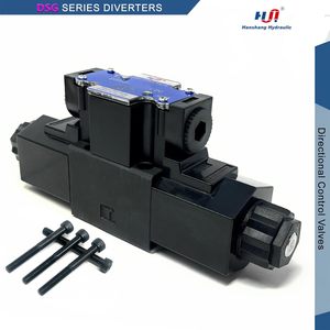 วาล์วโซลินอยด์ไฮดรอลิก Hanshang รุ่น DSG ซีรีส์ D03 NG6 แบบ 3 ตำแหน่ง 4 พอร์ต วาล์วควบคุมทิศทางสแตนเลส - Product Image 2