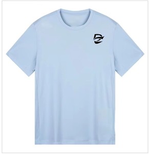 DEZE T-shirt de sport à manches courtes à séchage rapide, respirant, doux pour la peau, décontracté, pour le fitness et la course, avec logo personnalisable, col rond - Product Image 1