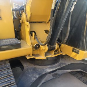 Used for 307E2 Crawler Excavator 7 Ton Low Working Hours Smooth Hydraulics <b>Engine</b> Gearbox 2022 <b>Model</b> for Urban Pipeline - Product Image 5