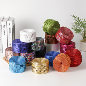 Fil en similicuir plat pour t-shirt, cordon en cuir PU légèrement extensible pour le crochet, le tricot, les sacs, les tapis, la décoration intérieure et les fournitures de couture - Product Image 1