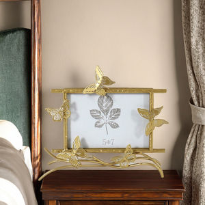 Marco de fotos de <span class=keywords><strong>nudismo</strong></span> familiar, molduras de mesa, marco de fotos de Metal mariposa 5X7 para decoración del hogar - Product Image 1