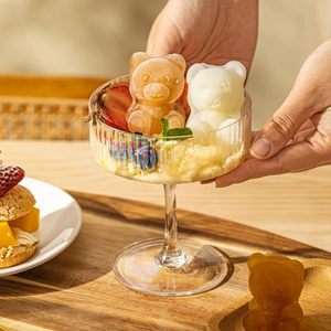 Bán Buôn Bpa Miễn Phí Không Độc Hại Dễ Dàng Phát Hành Gấu Hình Dạng Khuôn Silicone <span class=keywords><strong>Ice</strong></span> Cube Khay Tự Chế Lạnh Uống <span class=keywords><strong>Ice</strong></span> Silicone Khuôn - Product Image 3