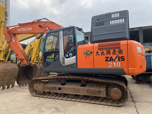 Excavatrice sur chenilles Hitachi ZX210-3 d'occasion de 21 tonnes, faible nombre d'heures de fonctionnement, certifiée CE/EPA, moteur principal inclus - Product Image 2