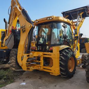 Chargeuse-pelleteuse JCB 4CX d'occasion, performances puissantes, faible nombre d'heures de fonctionnement, JCB 3CX 4CX disponible en stock, prêt à être expédié - Product Image 4