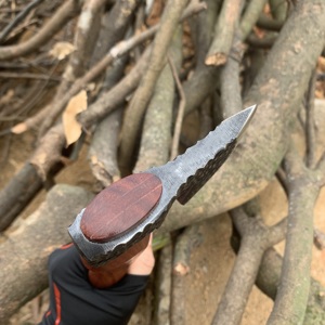 Rìu cắm trại ngoài trời bằng thép Damascus thủ công với cán gỗ công nghiệp cao cấp, bao da bảo vệ, dành cho việc tự chế rìu - Product Image 5