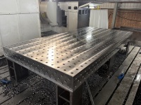 Station de soudage modulaire flexible 3D de haute précision Meisida, plateforme de fixation en acier Q355 nitruré, taille personnalisée