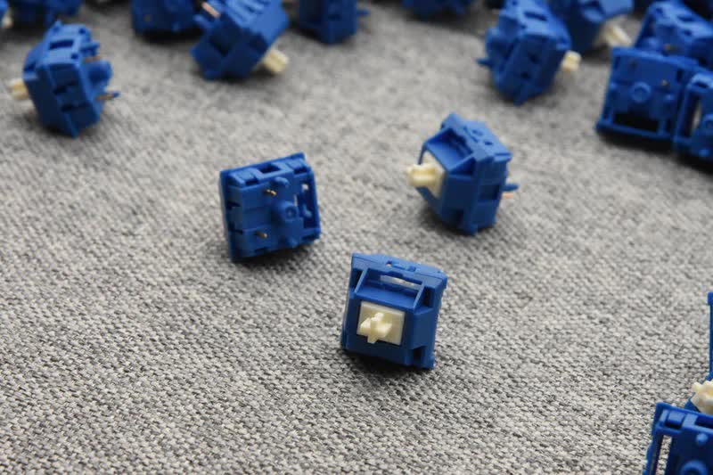 Keygeek XLLAB New Switch Briny Linear Switch Factory Lubed