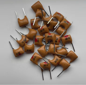 LT10.7MA5 L10.7A 10.7M Filtro de audio 10.7MHz <span class=keywords><strong>Oscilador</strong></span> de <span class=keywords><strong>cristal</strong></span> cerámico de 3 pines DIP - Product Image 4