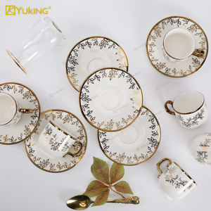 Набор из 6 роскошных арабских кофейных чашек с золотым ободком – фарфоровая посуда для напитков с блюдцами и подарочной коробкой - Product Image 4