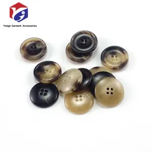 Yongji vendite in fabbrica bottoni in plastica di Urea per bottoni da cappotto accessori a 4 fori bottoni rotondi adatti in resina di Urea