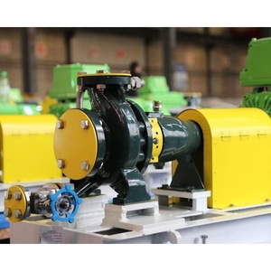 Pompe centrifuge verticale à volute GrimmBachTop 1 CV, moteur électrique triphasé, raccord à bride, sortie 1 pouce - Product Image 2
