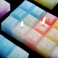 Nouveauté Cadeaux Souvenirs Uniques Bougies Parfumées Artisanales en Forme de Cube Dégradé Décoration Maison Ornements Faveurs de Fête Bougies Aromatiques en Cire de Soja