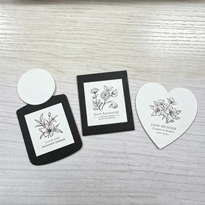 Bandelettes de test de parfum en forme de feuille, cartes absorbantes pour échantillons de parfum - Product Image 2