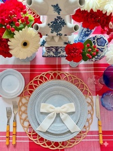 Platos de Porcelana Azul Cielo Vintage con Encaje para Bodas, Venta al por Mayor, Juego de <span class=keywords><strong>Vajilla</strong></span> de Cerámica de 13 Pulgadas, Plato de Cena de Porcelana con Relieve - Product Image 5