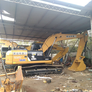 รถขุดไฮดรอลิกตีนตะขาบ CAT326D2 325D 325BL/325b 325c 325CL 325DL มือสอง ราคาถูก เครื่องยนต์ใช้แล้ว 25 ตัน ประสิทธิภาพสูง - Product Image 1