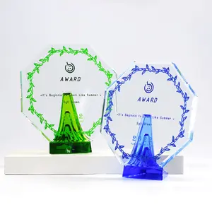 Yeni tasarım kristal kupa ödül özel 3D gravür oyma Logo Liuli kristal oyma cilalı kristaller kupa