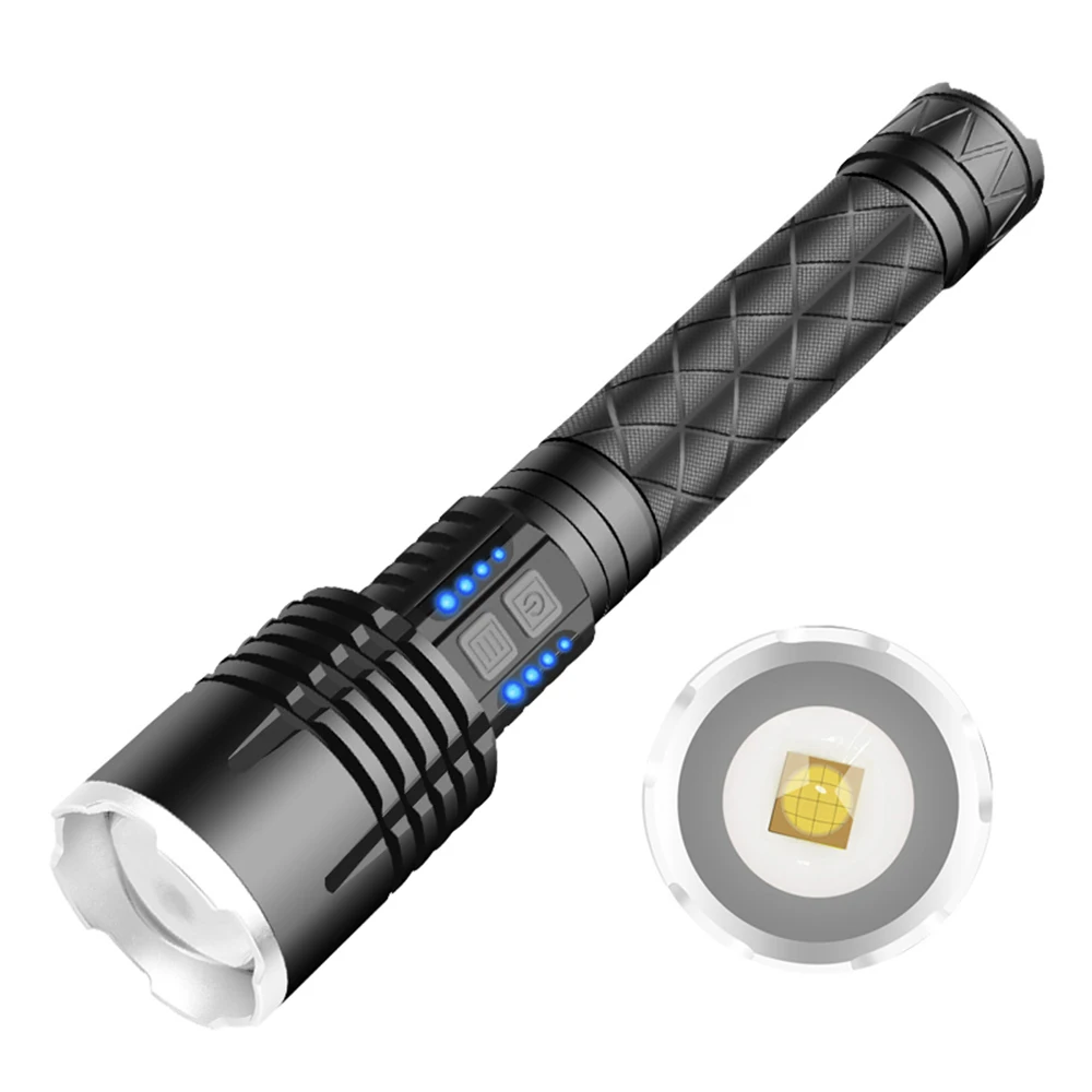 Torcia LED ultra luminosa, ricaricabile tramite USB-C, impermeabile, portachiavi per campeggio, uso esterno, emergenza, pesca | Leroy Merlin