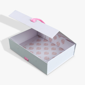Faltbare Flache Geschenkboxen aus Karton mit Logodruck und Magnetverschluss - Product Image 3