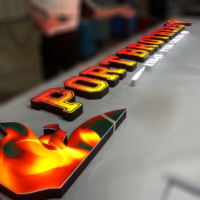 Personalizado 3D Publicidad al aire libre LED Iluminado Acrílico Mini Canal Carta Signo