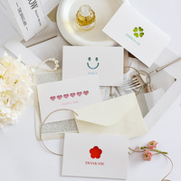 Cartes de vœux pliées à motifs ajourés multi-styles, cartes vierges multi-motifs pour messages de gratitude