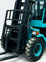 Chariot élévateur diesel tout-terrain robuste pour terrains accidentés, transpalette hydraulique sur roues pour la manutention de matériaux en extérieur