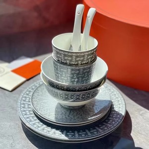 Juego de Vajilla de Porcelana Fina de Lujo Marca CEC, Ecológico, de 10 Piezas, Incluye Tazón y Plato, Clásico para Hogar, Hotel y Restaurante, Venta al Por Mayor - Product Image 3