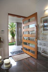 Porte d'entrée extérieure en bois de style grille, fabriquée sur mesure en Chine - Porte pivotante de sécurité pour <span class=keywords><strong>maison</strong></span>/appartement - Product Image 2