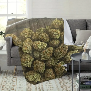 ผ้าห่มลาย Dank Bud Theme Flannel - ผ้าห่มนุ่ม ตลก น้ำหนักเบา ซักเครื่องได้ ของขวัญที่สมบูรณ์แบบสำหรับวันเกิด/คริสต์มาส - Product Image 2