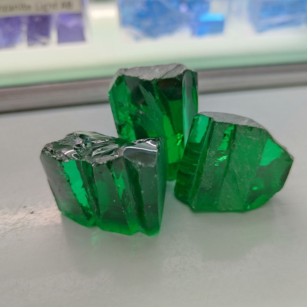 สีเขียว