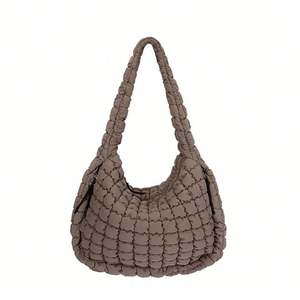 Bolso de Hombro Cruzado de Moda para Mujer, Estilo Nube Plisada, de Gran Capacidad, con Relleno de Algodón, para Llevar Bajo el Brazo, Venta Caliente Personalizada - Product Image 2