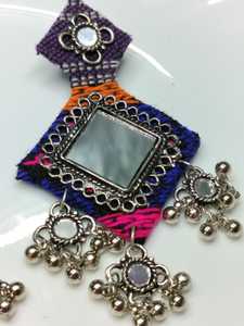 OEM hecho a medida largo tradicional tela pendientes estilo moderno Navratri étnico espejo trabajo espejo colgante para tradicional - Product Image 2