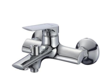 Robinet de douche thermostatique à eau froide chaude mitigeur mural Chrome robinet de bain Style classique nouveau zinc en céramique de pluie poli