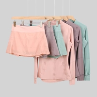 Ensemble 2 pièces de sport pour femme, coupe ajustée, haute élasticité, avec logo personnalisé, fermeture éclair et short