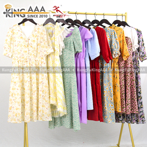 KungFu KingAAA - Lote <span class=keywords><strong>de</strong></span> <span class=keywords><strong>Ropa</strong></span> Usada <span class=keywords><strong>de</strong></span> Algodón Midi a Precio Económico, <span class=keywords><strong>Ropa</strong></span> <span class=keywords><strong>de</strong></span> <span class=keywords><strong>Marca</strong></span> Premium, <span class=keywords><strong>Tiendas</strong></span> <span class=keywords><strong>de</strong></span> <span class=keywords><strong>Segunda</strong></span> <span class=keywords><strong>Mano</strong></span>, <span class=keywords><strong>Ropa</strong></span> <span class=keywords><strong>de</strong></span> <span class=keywords><strong>Segunda</strong></span> <span class=keywords><strong>Mano</strong></span> para Mujer - Product Image 2