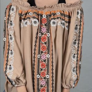 Chemisier décontracté pour femme, style chinois brodé, col large, manches longues, épaules dénudées, coupe ample classique - Product Image 3