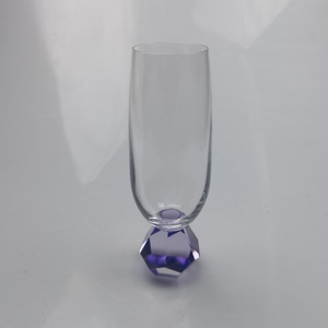 Verres à vin personnalisés <span class=keywords><strong>de</strong></span> luxe, verres inclinés <span class=keywords><strong>de</strong></span> brandy, <span class=keywords><strong>de</strong></span> marque, à la mode - Product Image 5