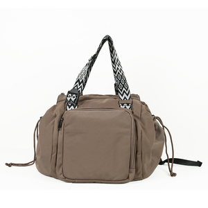 Sac à dos convertible de la série Light Travel, sac à langer multifonctionnel pour usage parent-enfant - Product Image 1