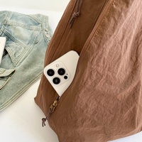 Tas Tote Wanita Vintage Bahan Nilon Kapasitas Besar Tas Selempang Kasual Sehari-hari Penutup Ritsleting Lapisan Poliester untuk Bepergian dan Belanja