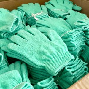 قفازات استحمام مزدوجة الجوانب للتقشير، قفازات تقشير للجسم للنساء، تنظيف عميق للبشرة، تدليك سبا - Product Image 1