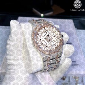 Montre en Moissanite et Diamant, Bijou de Luxe Unisexe, Fourniture en Gros, Disponible à Prix Abordable - Product Image 3