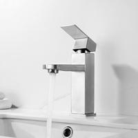 Robinet de lavabo de salle de bain classique carré en acier inoxydable, mitigeur eau chaude et froide pour rénovation de salle de bain