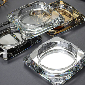 Cendrier en cristal de <span class=keywords><strong>verre</strong></span> transparent K9 conçu sur mesure accessoire pour fumer - Product Image 1