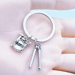 Llavero de tambor de moda europeo-americano de gran venta para amantes de la música, colgante de mochila estilo banda de rock - Product Image 2